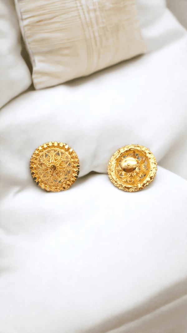 1 Gram Gold Plated Stud