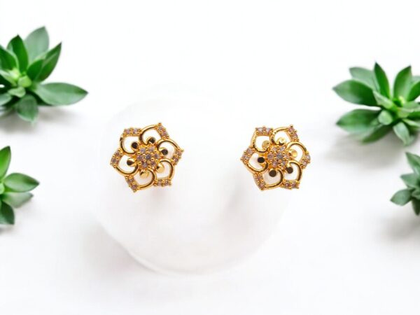 1 Gram Gold Plated AD Stud
